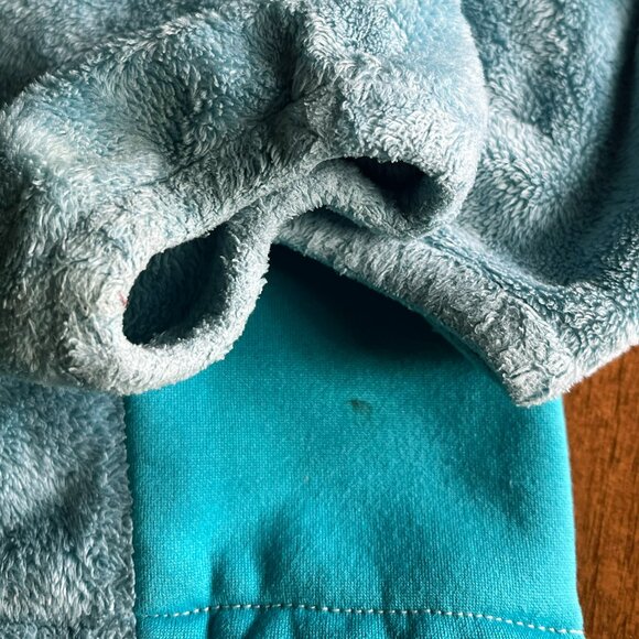 The North Face teal crossover fleece hoodie - Picture 9 of 12